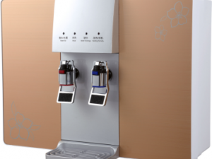 廣東潤澤神州飲水機隆重亮相2018深圳孕嬰童用品展